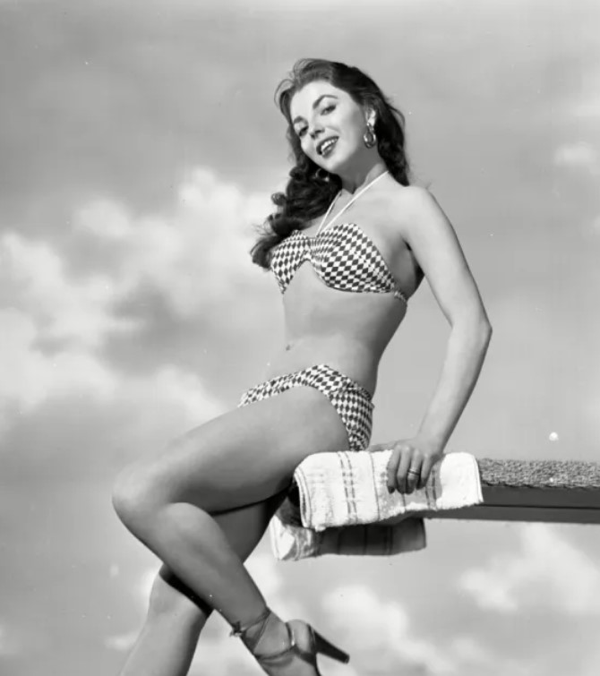 Can You Guess Who This Timeless Beauty Is?: At 91, She’s Still Captivating Audiences and Redefining Glamour!